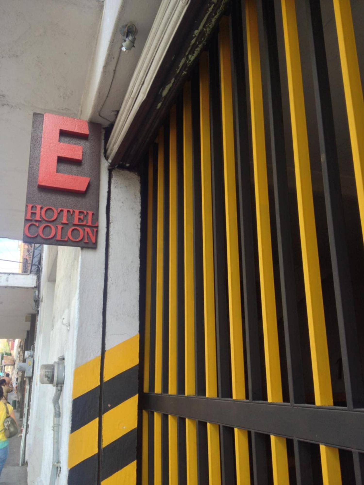 Hotel Colon Express Guadalajara Bagian luar foto