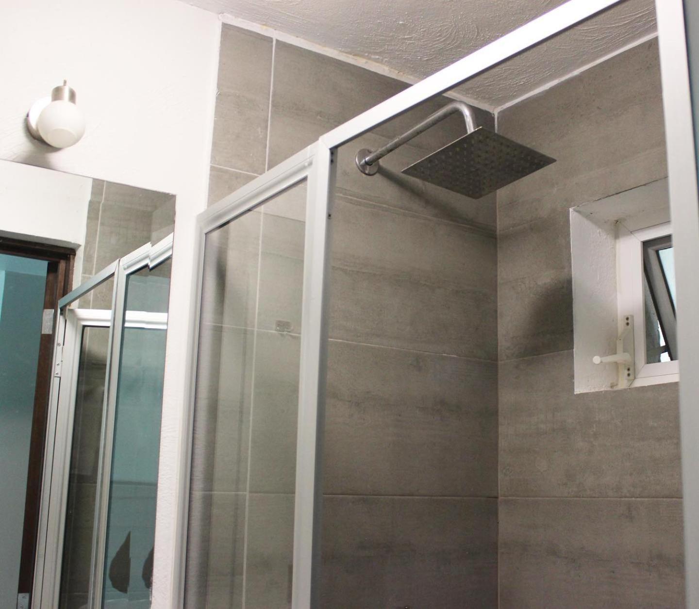 Hotel Colon Express Guadalajara Bagian luar foto