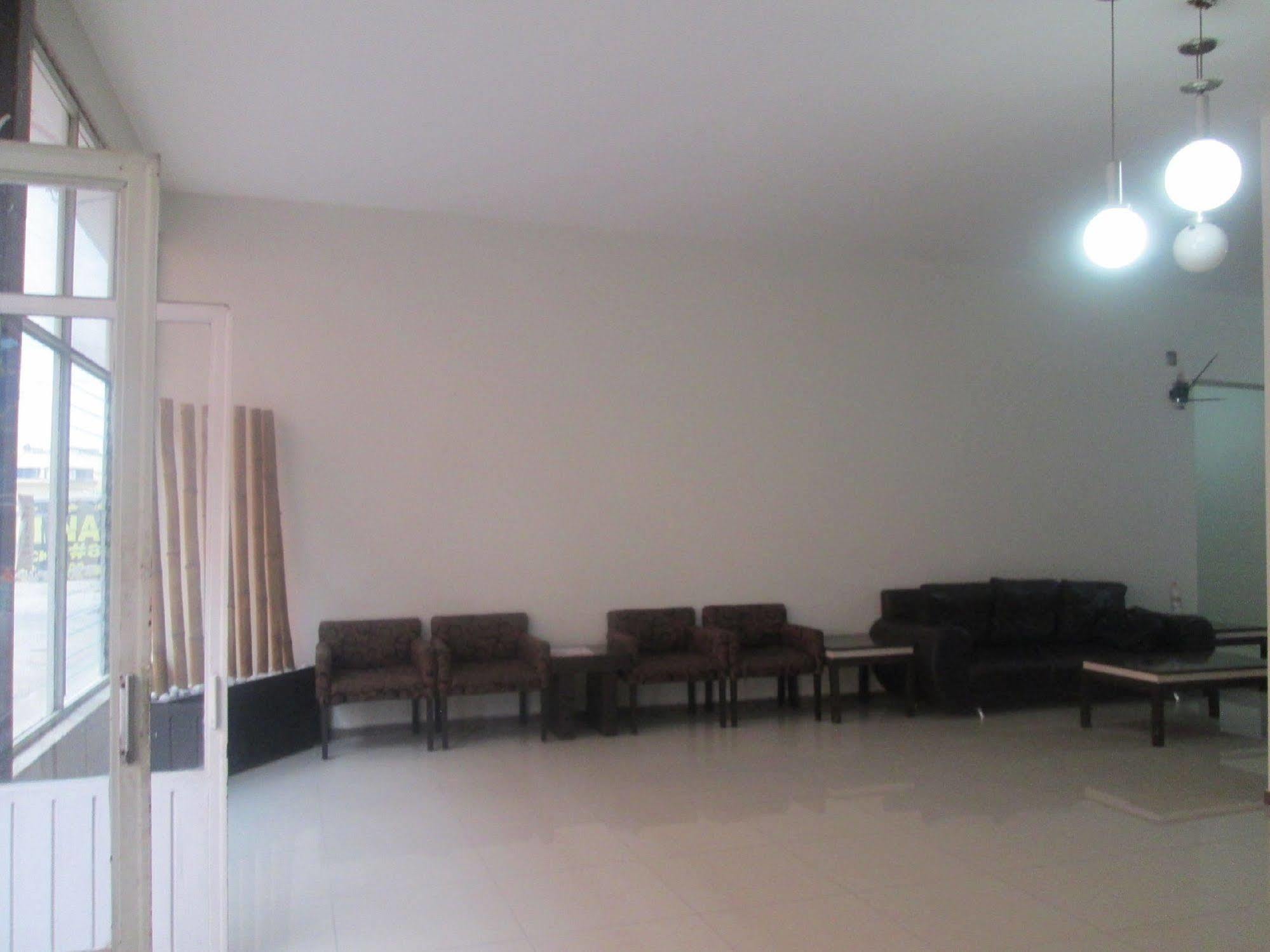 Hotel Colon Express Guadalajara Bagian luar foto